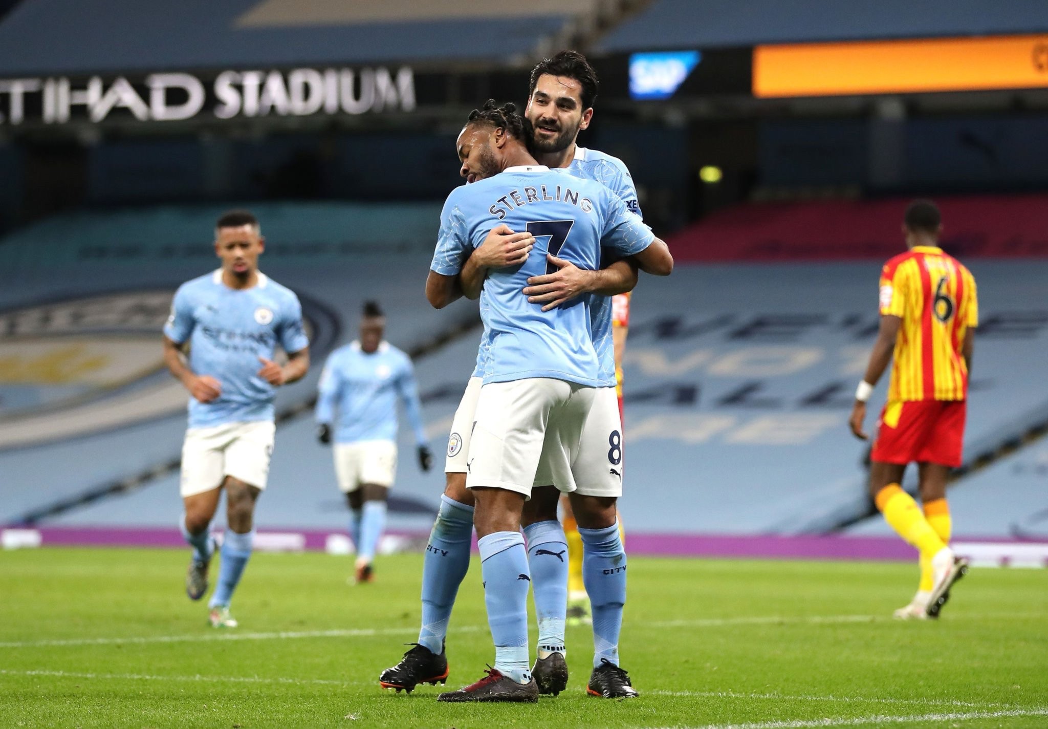 心理上的支 心理上的支